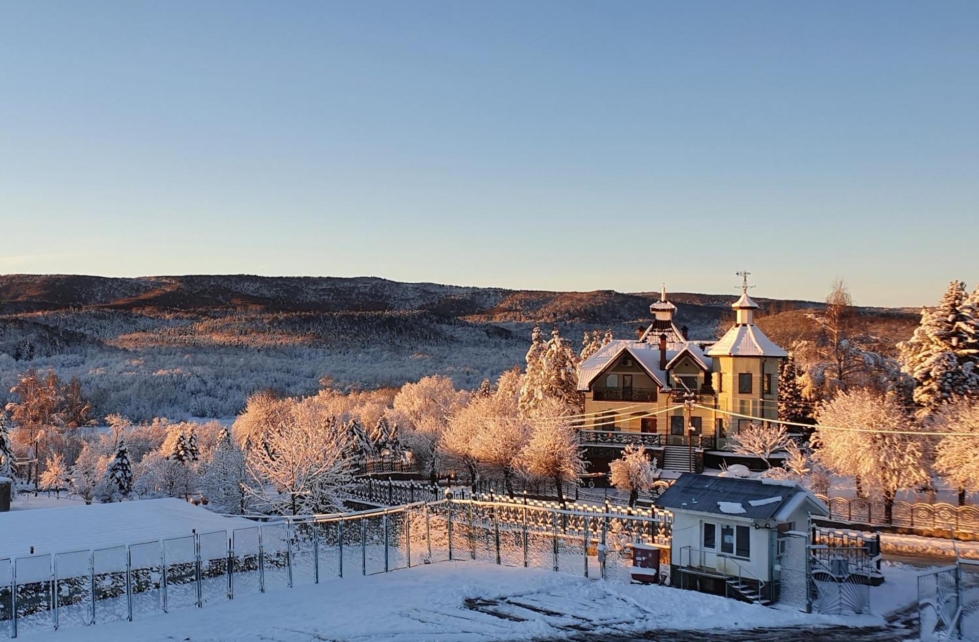 Hermes Resort Hotel With Medical Treatment Truskavets Exteriör bild